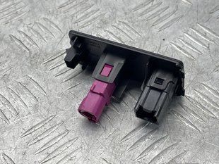 Блок USB Volvo XC90
