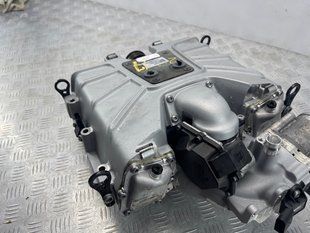 Компресор наддуву 06E145601L Volkswagen Touareg