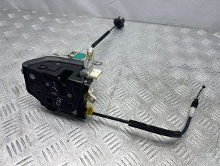 Замок задней двери 8K0839015D Audi A4