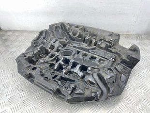 Накладка двигателя 31657647 Volvo XC60