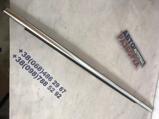 Молдинг стекла 5N0837475E Volkswagen Tiguan