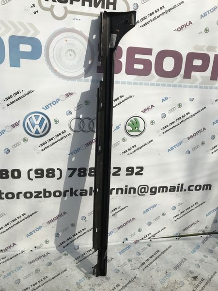 Порог s-line 4G8853855M Audi A7