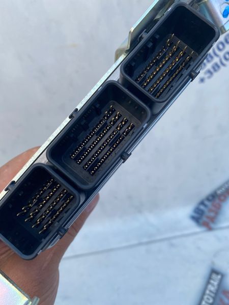 Блок керування двигуном BEM394000 Infiniti Q50