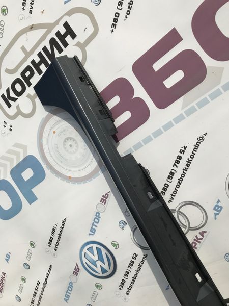 Порог s-line 4G8853855M Audi A7