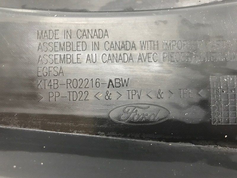 Жабо верхнє KT4BR02216ABW Ford Edge