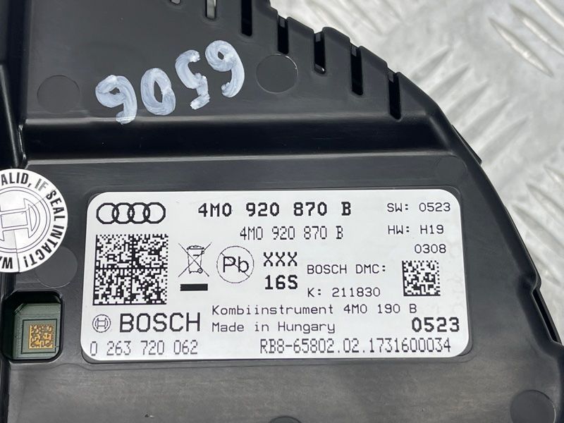 Комбінація приладів 4M0920870B Audi Q7