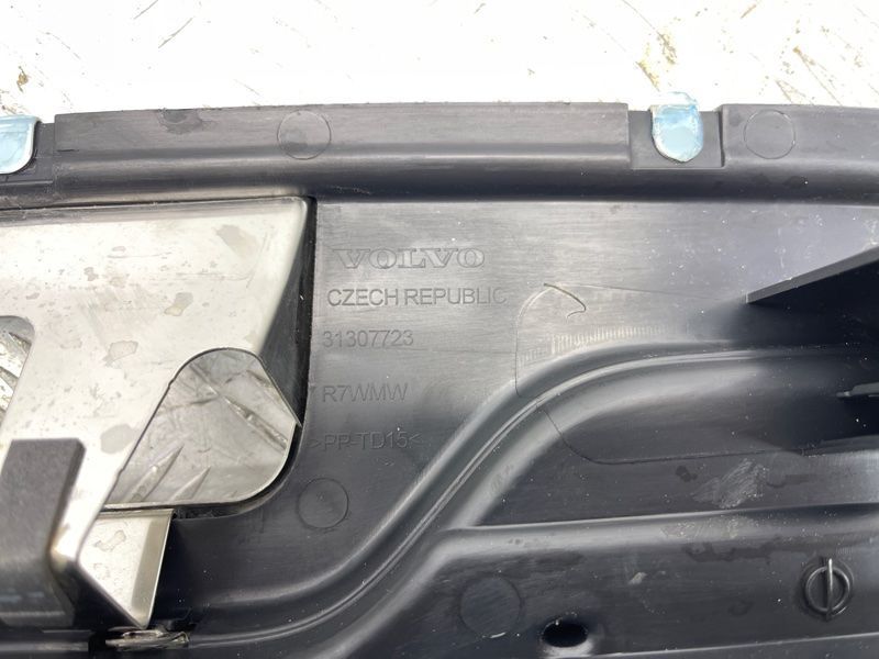 Накладка замка багажника 31307723 Volvo XC60
