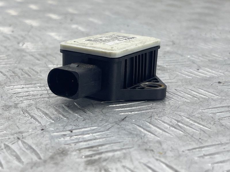 Датчик поперечного ускорения (ESP) 8E0907637B Audi A6