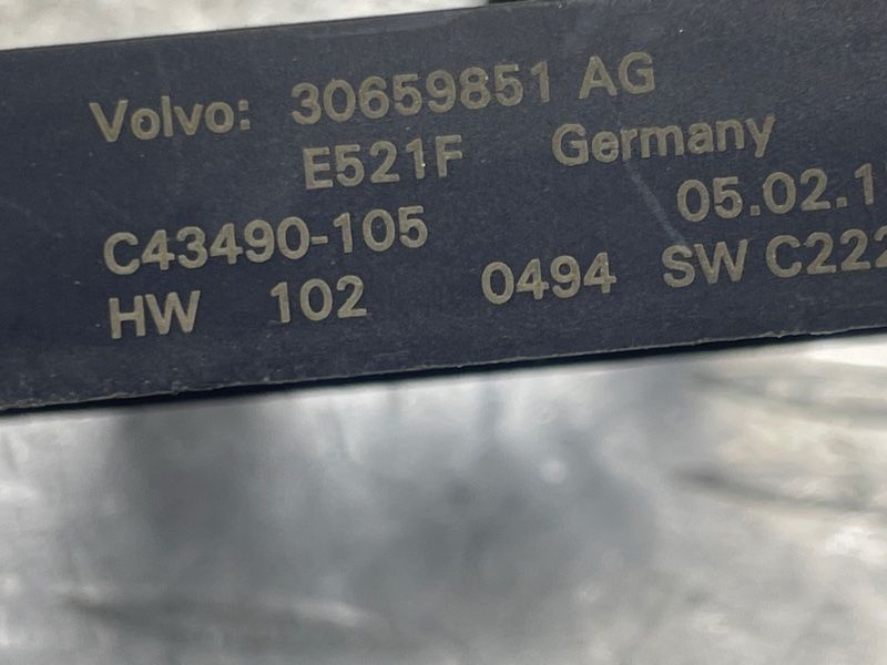 Датчик відкриття кришки багажника 30659851 Volvo XC90