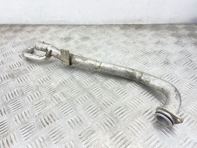 Трубопровід системи охолодження 079121070CF Audi A8