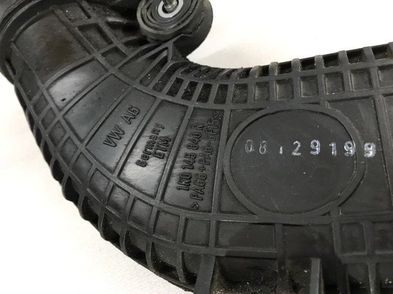Патрубок 1K0145840R Volkswagen CC