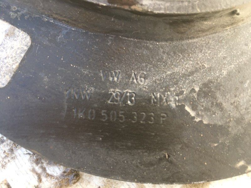 Важіль 1K0505323P Volkswagen Passat