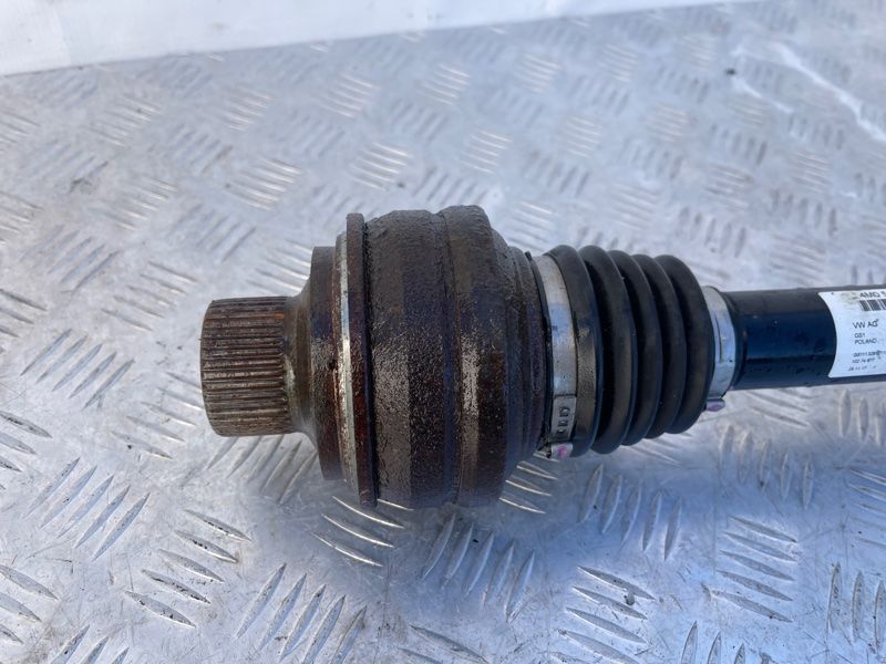 Полуось 4M0501203D Audi Q7