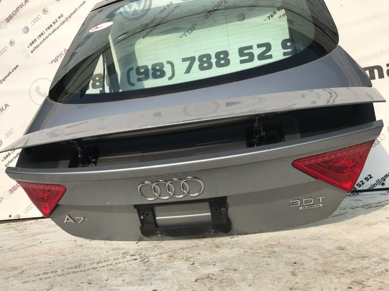 Кришка багажника 4G8827025A Audi A7