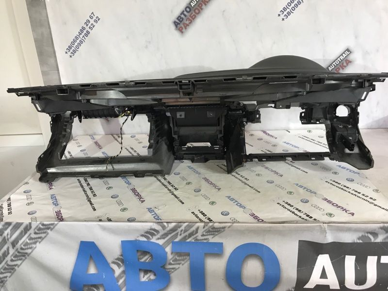 Торпедо з подушкою безпеки 4L1857041N24A Audi Q7