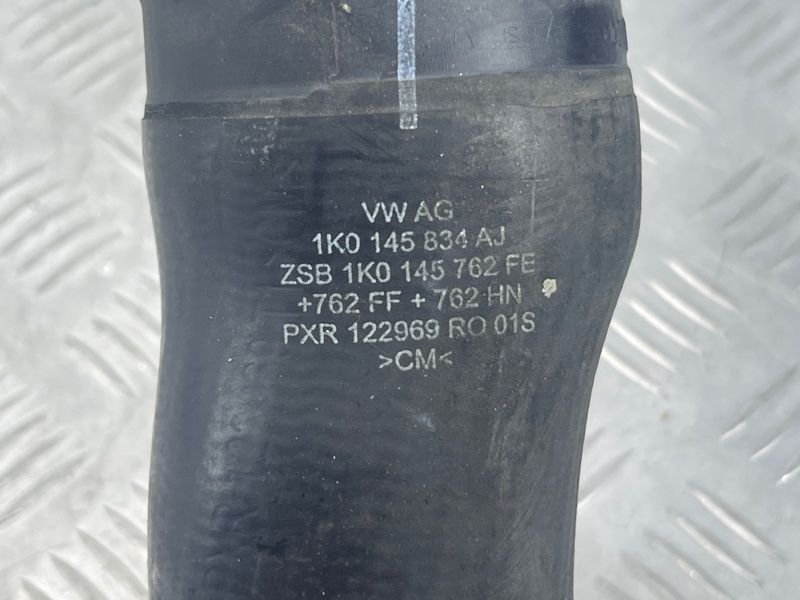 Патрубок інтеркулера 1K0145834AJ Volkswagen CC