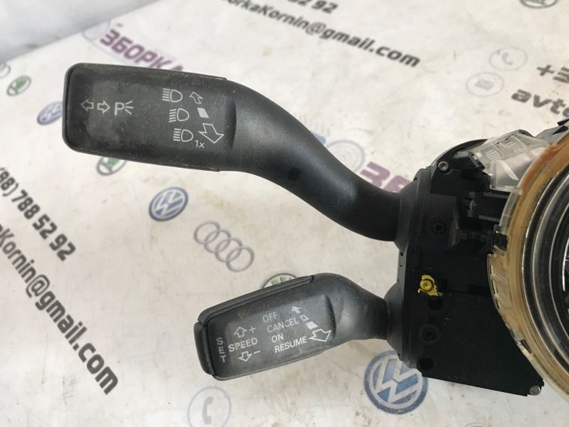 Блок підкермових перемикачів 4F0953549E Audi Q7