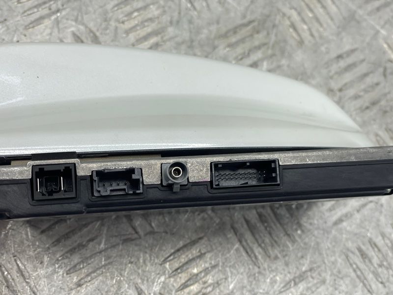 Aнтена плавник Polestar 2