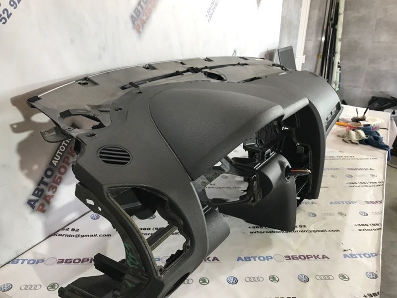 Торпедо з подушкою безпеки 4L1857041N24A Audi Q7