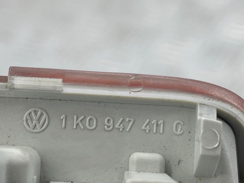 Підсвітка 1K0947411C Volkswagen Touareg