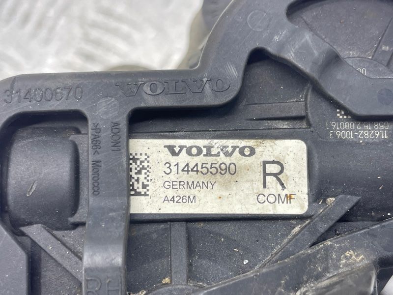 Супорт гальмівний 31400431 Volvo XC90