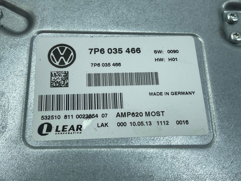Підсилювач звуку Volkswagen Touareg