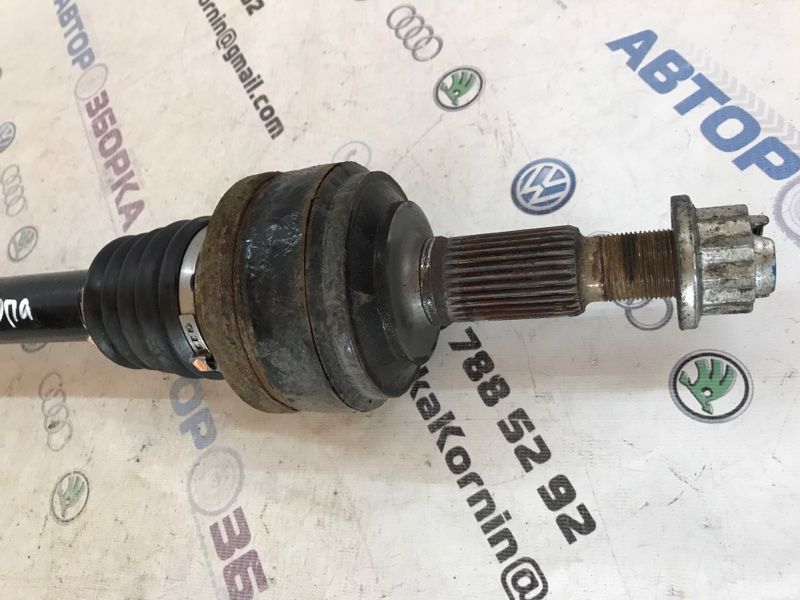 Полуось 7P0501201G Volkswagen Touareg
