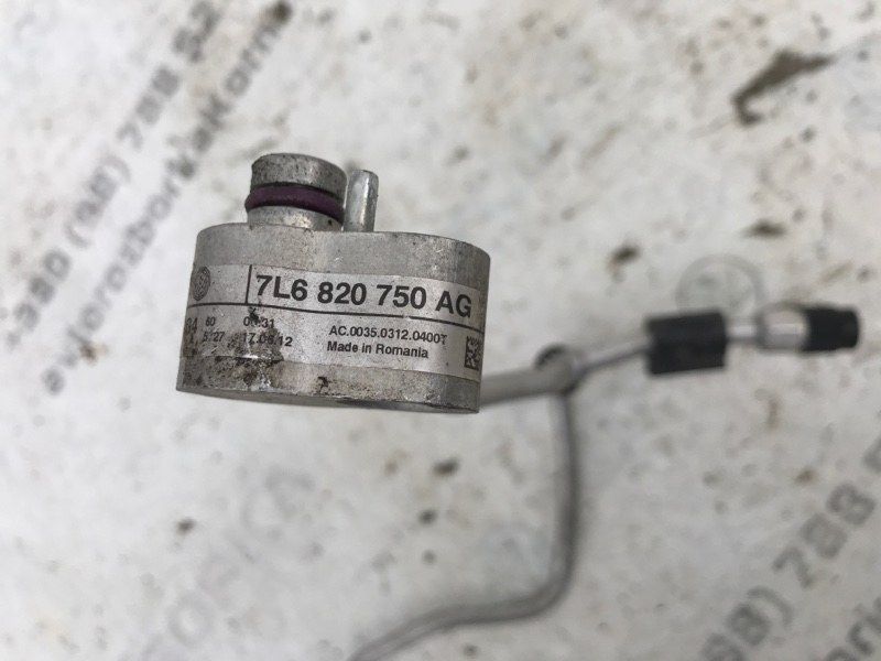 Трубка кондиціонера 7L6820750AG Audi Q7
