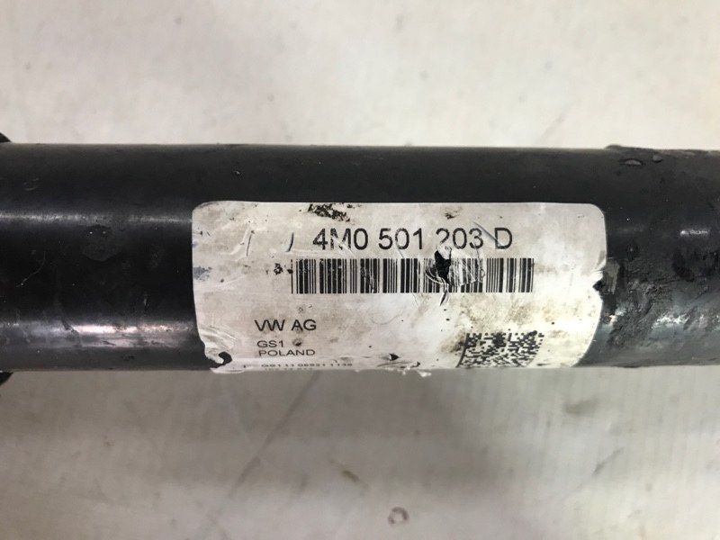 Полуось 4M0501203D Audi Q7