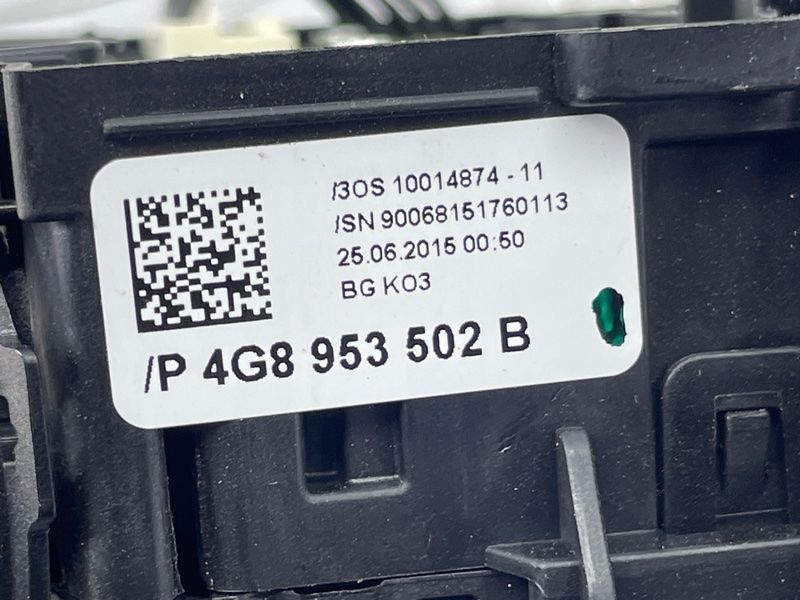 Блок підкермових перемикачів 4G8953502B Audi A7