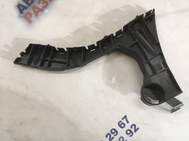 Направляющая / Крепление / Кронштейн бампера 30764698 Volvo XC60