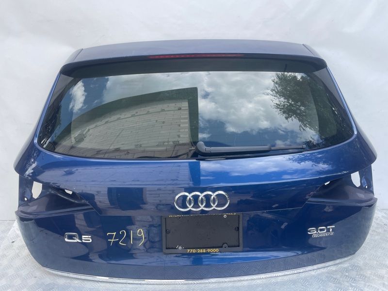 Крышка багажника 8R0827023C Audi Q5