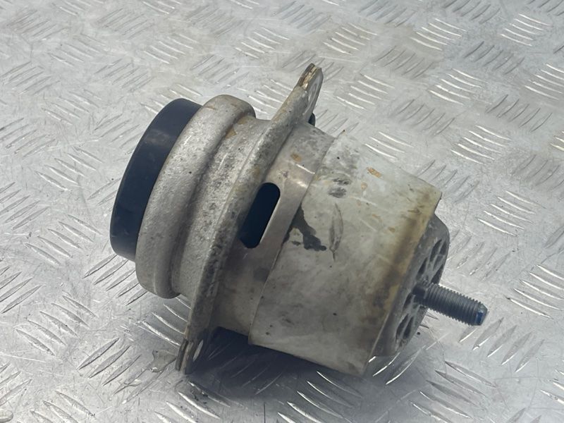 Опора / подушка двигуна 7P6199131 Volkswagen Touareg
