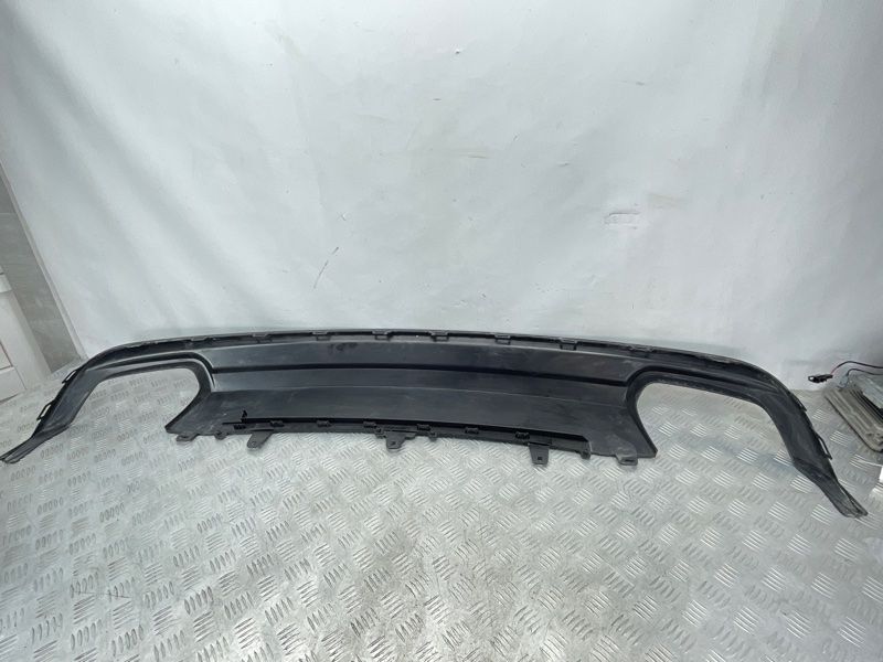 Спойлер заднього бампера 4G0807521 Audi A6