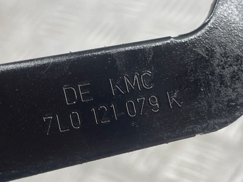 Кронштейн 7L0121079k Audi Q7