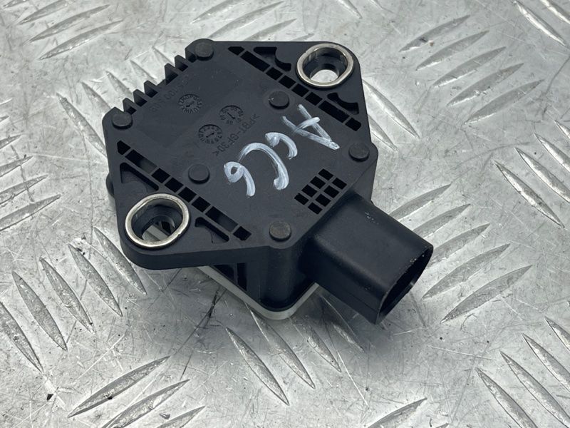 Датчик поперечного ускорения (ESP) 8E0907637B Audi A6