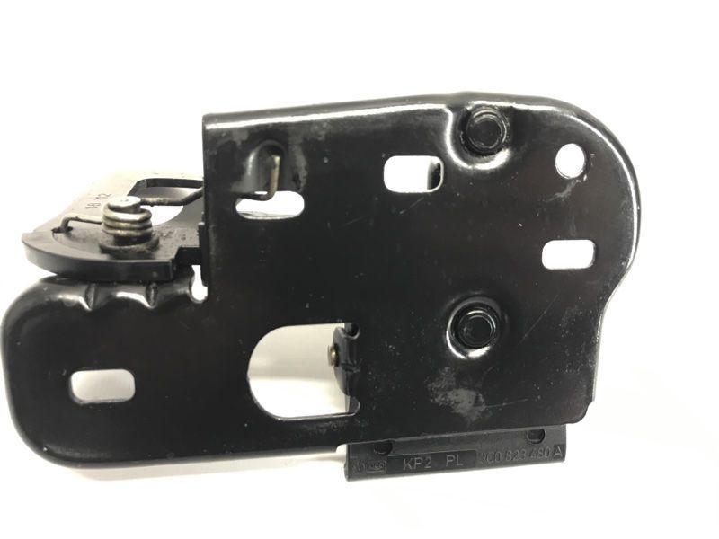 Стопорний гак капота 3C0823480A Volkswagen Touareg