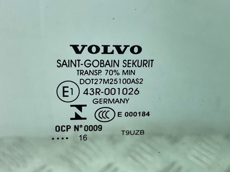 Скло дверей 32244972 Volvo XC90