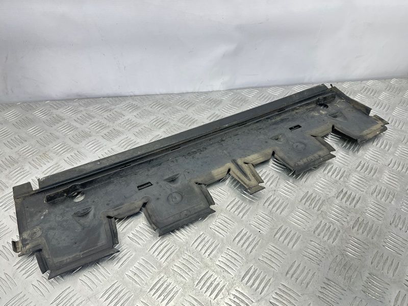 Дефлектор радіатора 4M0121286 Audi Q7