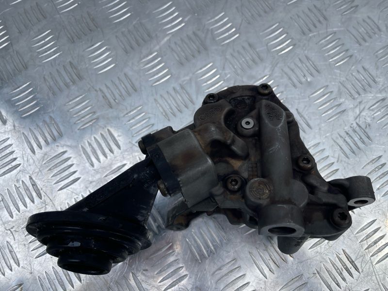 Масляний насос 06E115105AQ Audi Q7