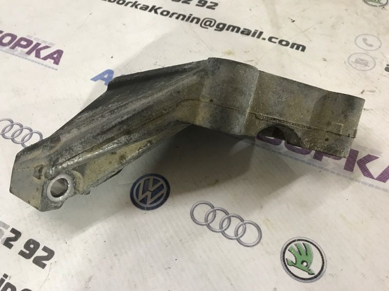 Опора / кронштейн редуктора AA537A444BA Ford Flex