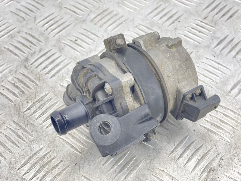 Додатковий насос ОР 7P0965567 Volkswagen Touareg
