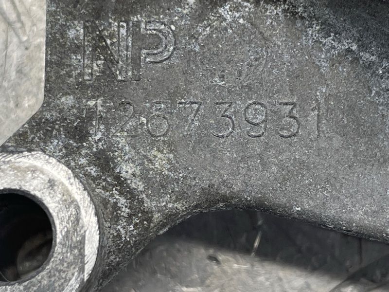 Кронштейн 12673931 Chevrolet Colorado
