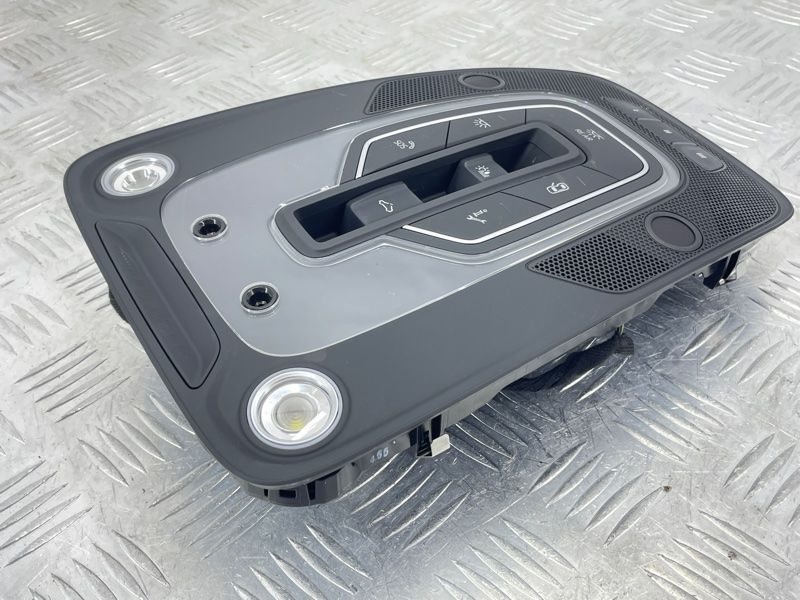 Плафон освещения салона 4M0947135AN6PS Audi Q7