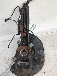 Поворотный кулак / Цапфа 7P6407246A Volkswagen Touareg