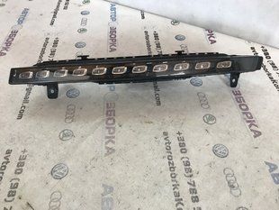 Светодиодный указатель поворота переднего бампера S-line левый 4L0953041E Audi Q7 Audi Q7
