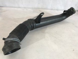 Патрубок повітряного фільтра 1K0129654BE Volkswagen CC