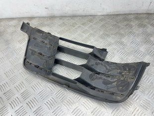 Решітка повітрозабірника бампера s-line Audi Q7