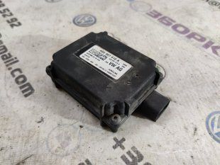 Блок управления системы открывания ворот гаража 4G0907410A Audi A8