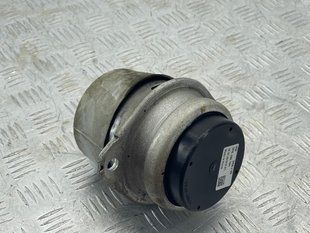 Опора / подушка двигуна 7P6199131 Volkswagen Touareg